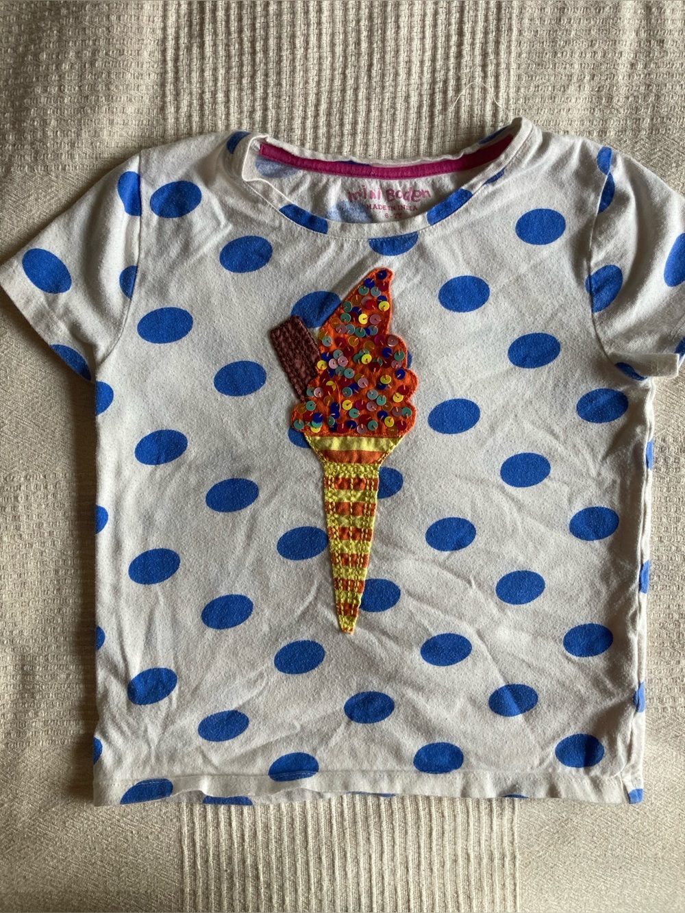 Mini Boden tee 6-7Y
